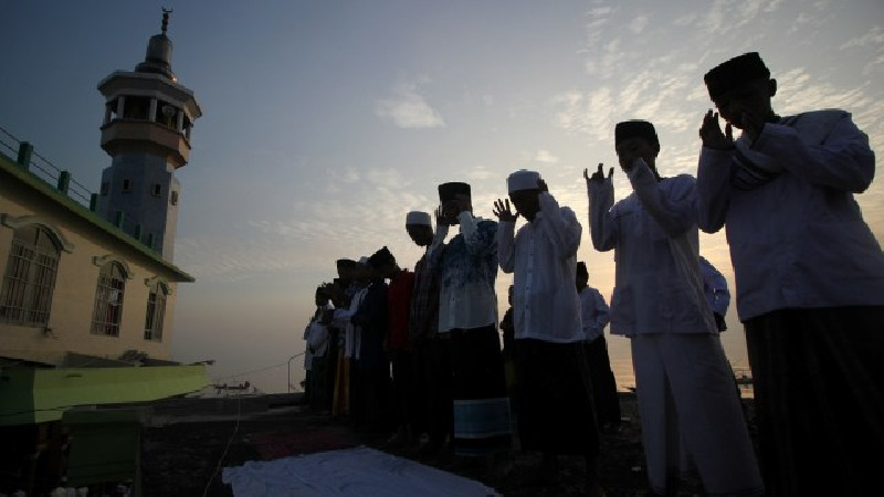 Salat Idul Fitri di Rumah atau Ditiadakan, Ini Imbauan PBNU dan Muhammadiyah