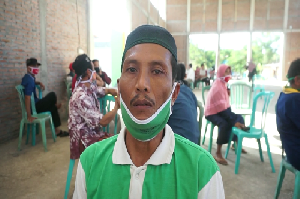 Merasa Ada yang Lebih Berhak, Tukang Batu Ini Tolak BLT