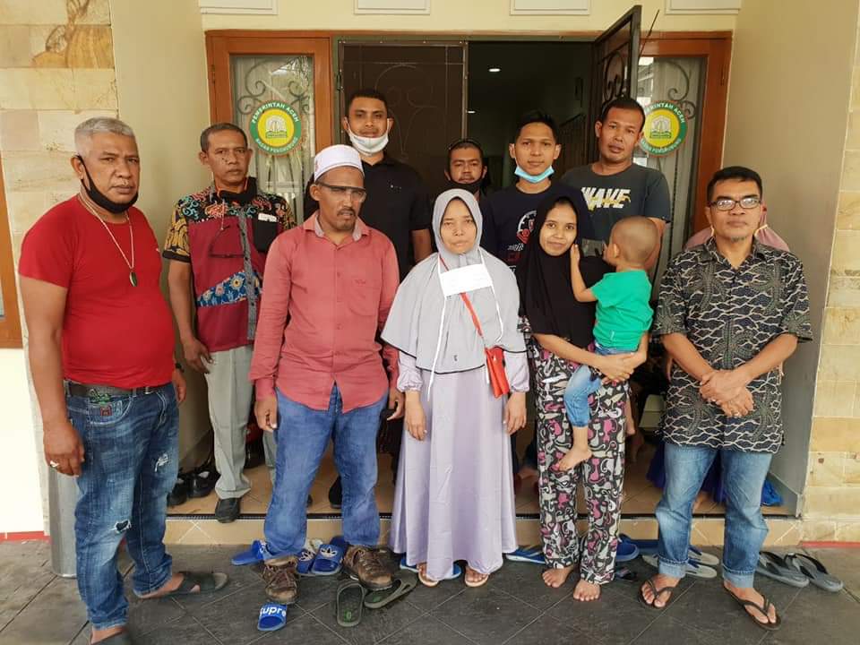 Warga Aceh-Jakarta Fasiliasi Ibrahim dan Keluarganya Pulang Gampong