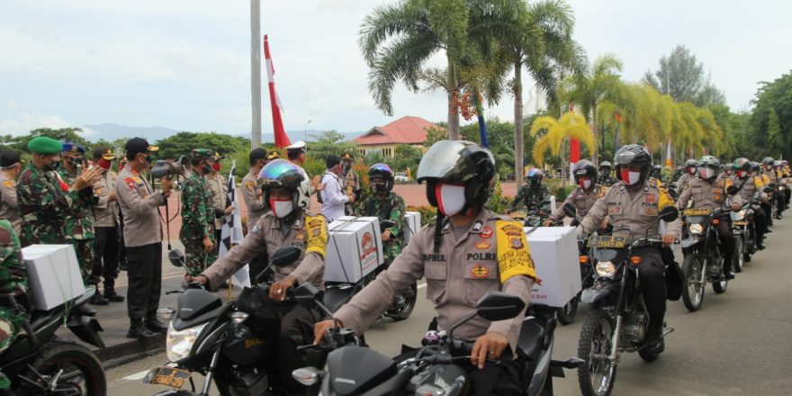 Sambut Hari Bhayangkara ke 74, Polda Aceh Gelar Baksos dan Bagikan 10.017 Paket Sembako