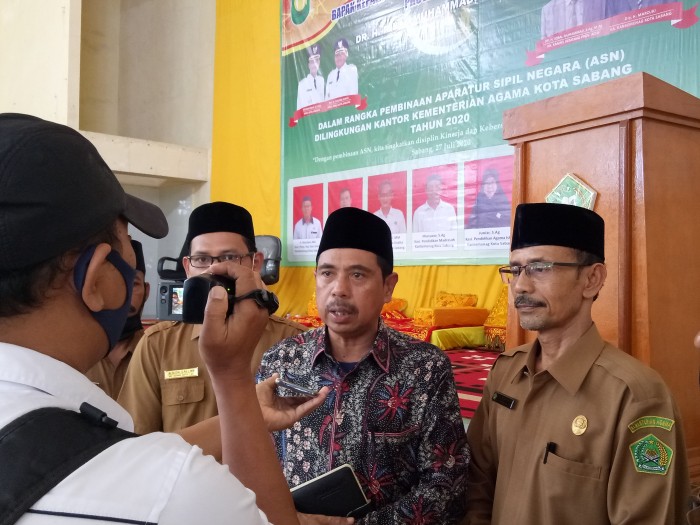 Kepala Kemenag Aceh Ingatkan ASN Bijak Dalam Menggunakan Media Sosial