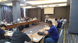 Samakan Persepsi Pemberitaan Isu Keberagaman, AJI Banda Aceh Gelar FGD Forum Editor Media