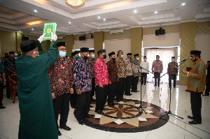 Kepala Kemenag Aceh Lakukan Mutasi 13 Pejabat eselon III