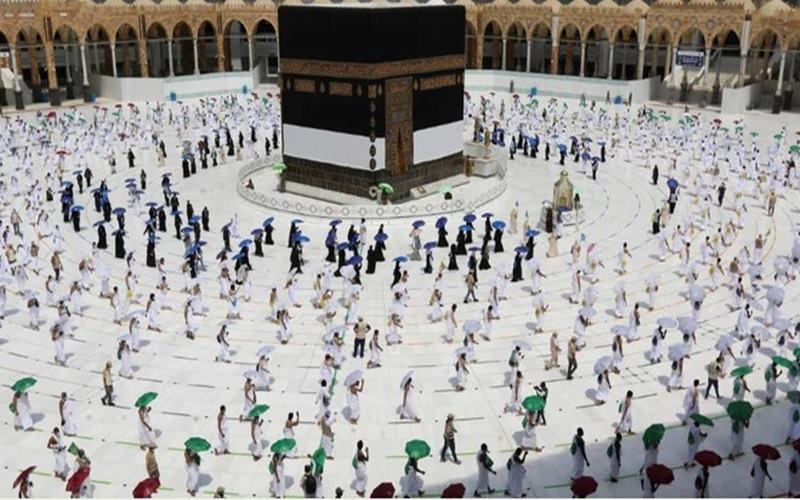 Pertama Kali, Polwan Arab Saudi Amankan Prosesi Ibadah Haji 2020