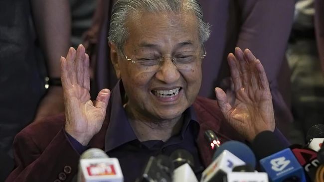 Jalan Baru Politik Mahathir Mohammad