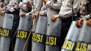 5800 Personel Polri-TNI Amankan Demo Tolak RUU Cipta Kerja