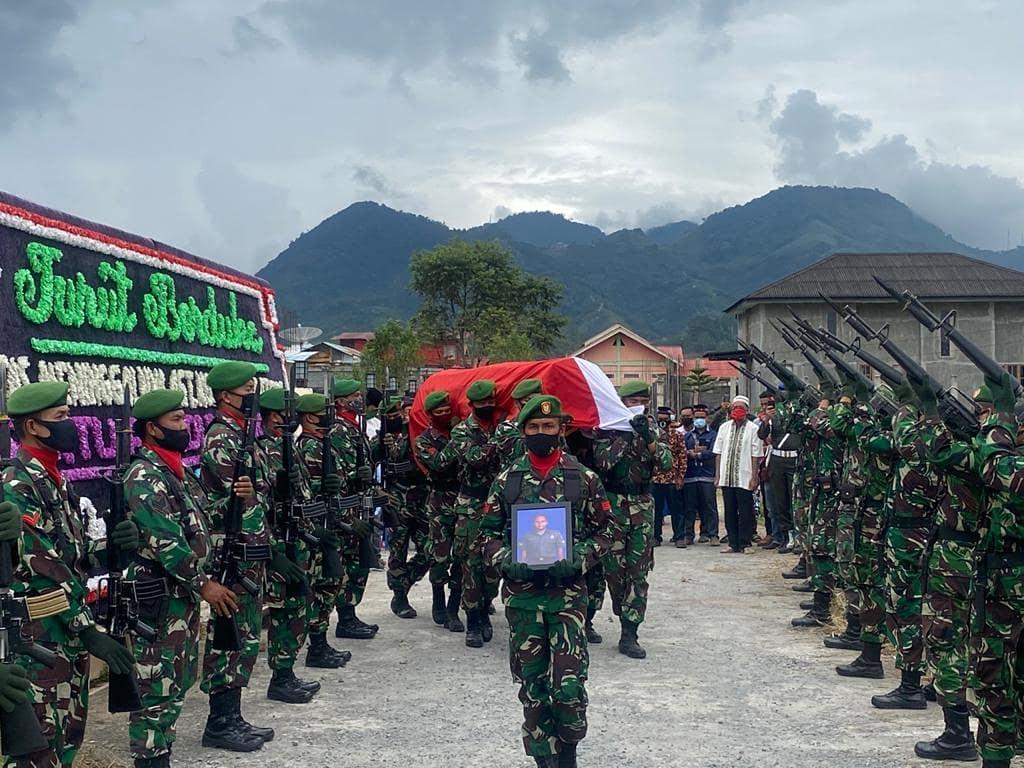 Upacara Pemakaman Militer di Pimpin Langsung Dandim 0106/Aceh Tengah