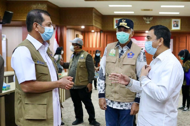 Direktur RSUDZA Minta Kepala BNPB Bangun Rumah Sakit Lapangan di Aceh