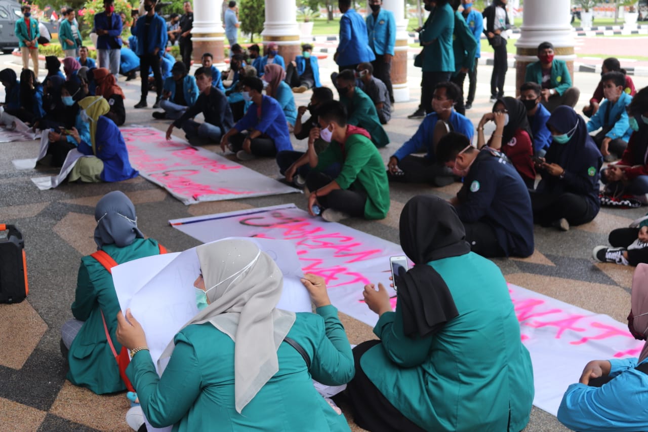 Gugat Transparansi Anggaran Covid-19, Mahasiswa Aceh Demo Plt Gubernur