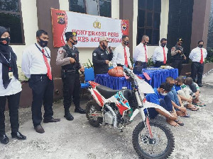 Cabuli Dua Gadis Dibawah Umur Karena Tak Puas Dengan Istri