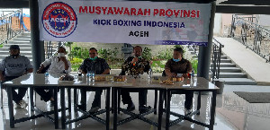 Ali Basrah Terima Mandat Jadi Ketua Kick Boxing Indonesia Aceh