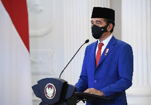 Presiden Jokowi Minta TNI Tingkatkan Kemampuan dan Bersikap Profesional