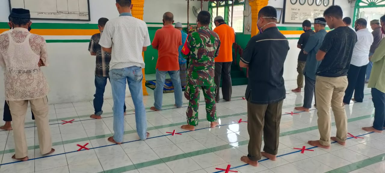 Sejumlah Masjid di Aceh Tamiang Terapkan Protkes saat Sholat Berjamaah