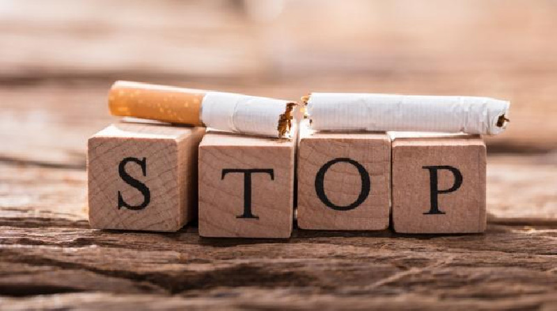 Risiko Kematian Perokok Akibat COVID-19 Lebih Besar Daripada Pasien Biasa