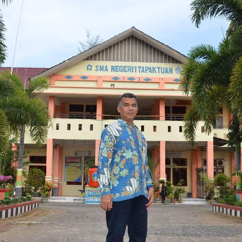 Ulang Tahun, Rektor Unimal Unggah Kunjungan ke SMA-nya di Tapaktuan