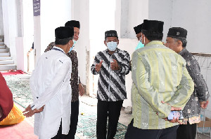 Chek Zainal Imbau Warga Tingkatkan Ukhuwah Islamiah dan Terapkan Prokes