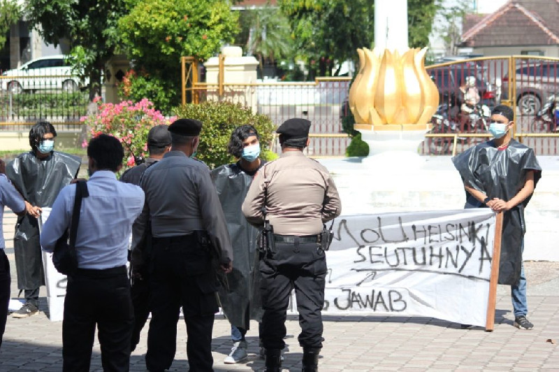 Polisi Kawal Aksi Mogok Makan di DPRA