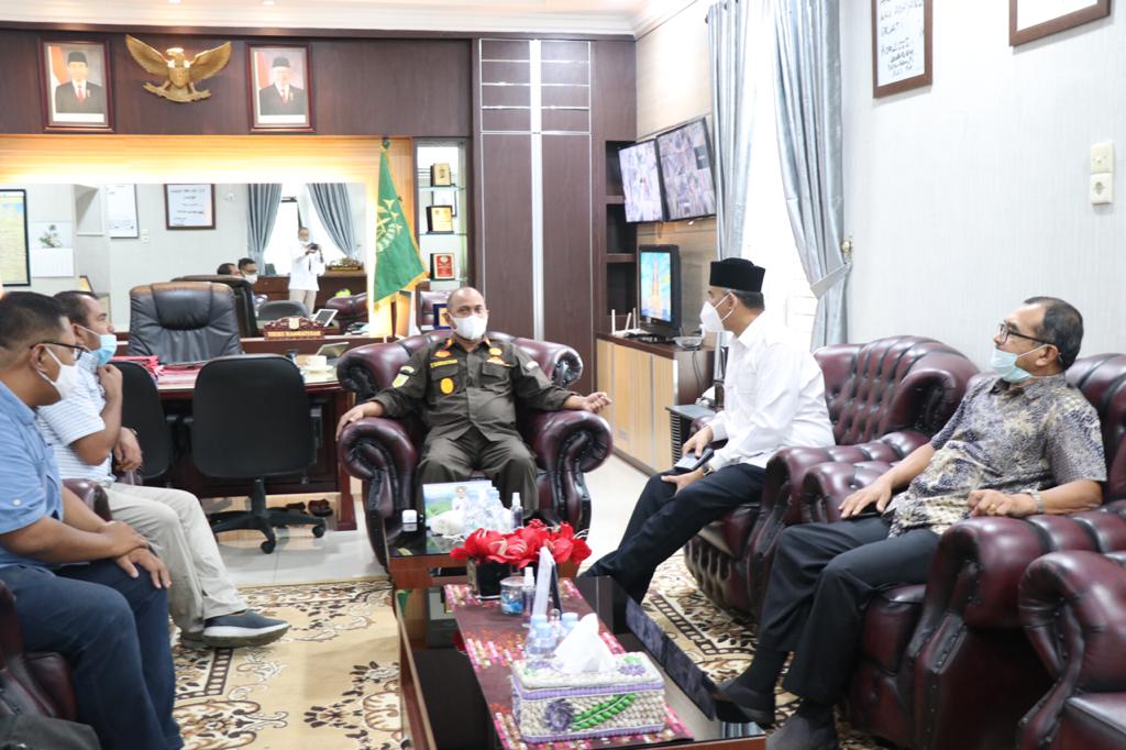 Rektor Herman dan Kajari Teuku Rahmatsyah, Dua Sahabat Bertemu di Kota Medan