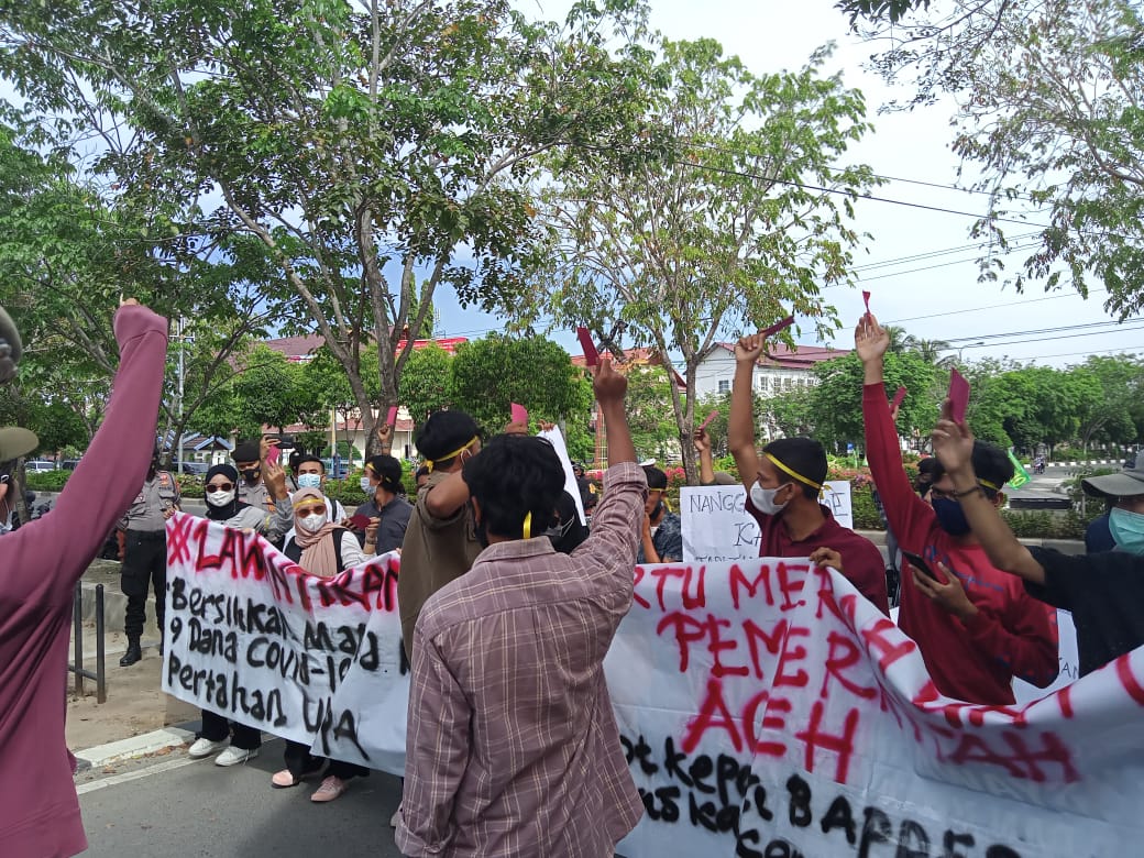 APACE Demo di Depan Kantor Gubernur Aceh, Ini Tuntutannya