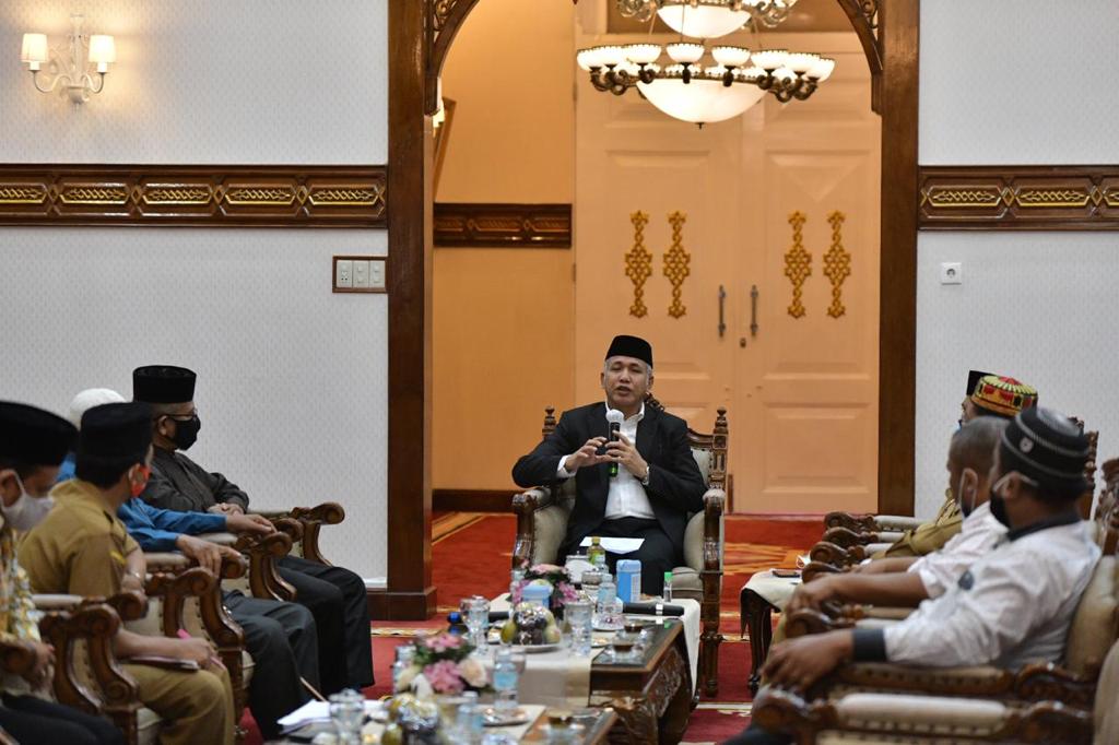 Gubernur Nova Terima Silaturahmi Pengurus Dewan Dakwah Islamiyah Aceh
