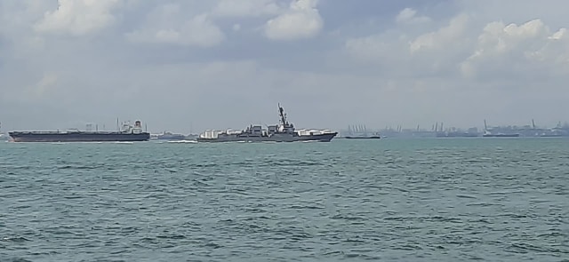 Lintasi Selat Malaka, TNI AL Kawal 3 Kapal Induk AS