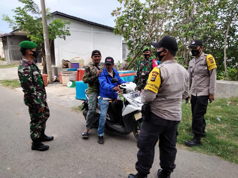 Polsek Pulo Aceh dan Koramil 16/Pulo Aceh Sinergitas Laksanakan Patroli Bersama