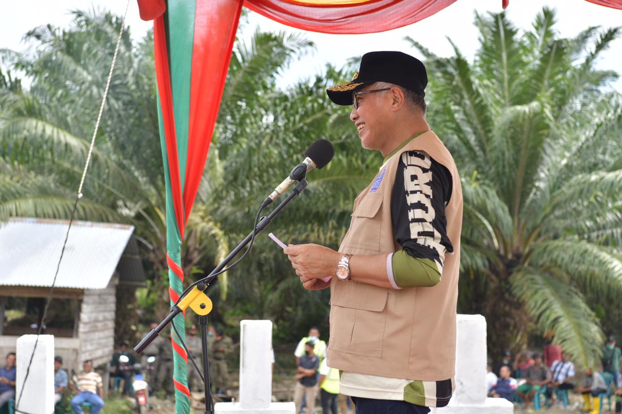 Gubernur Nova Ajak Masyarakat Syukuri Nikmat Pembangunan