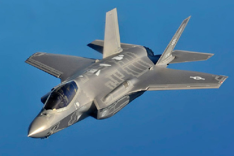 Pentagon Minta Tiga Kampus Perbaiki Perangkat Lunak F-35 Bermasalah