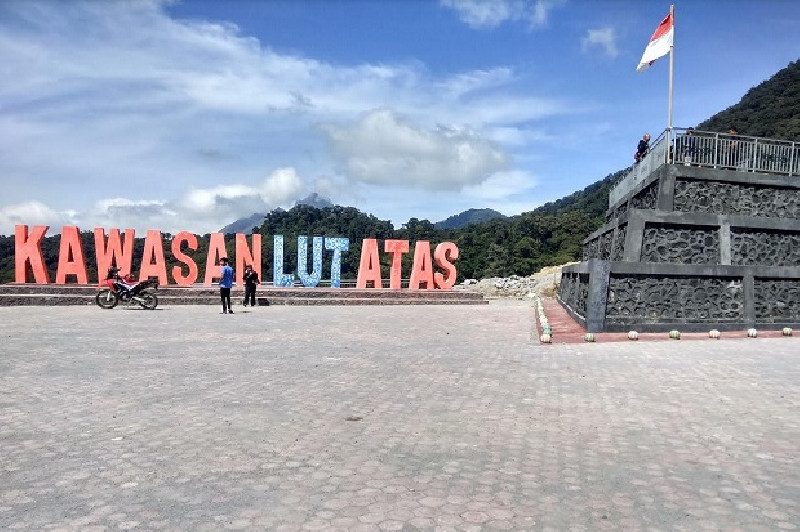 Pesona Wisata Lut Aceh di Negeri Kopi
