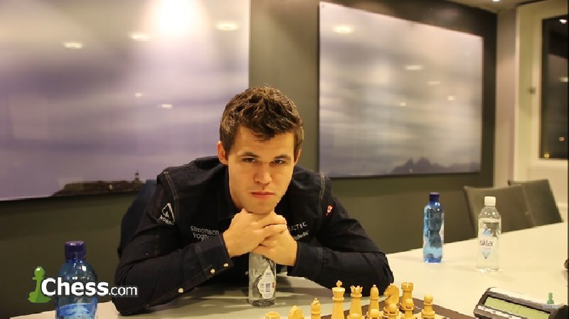 Dewa Catur Magnus Carlsen Peringkat 1 di Chess.com