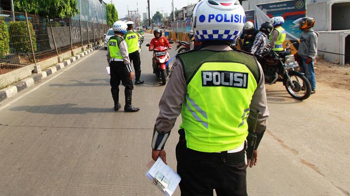 Topang Tilang Elektronik, Helm Polisi Dipasangi kamera Pengawasan