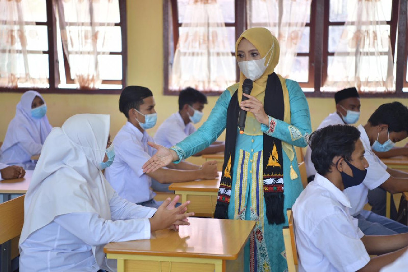 Satgas Covid-19 Aceh Sosialisasi Prokes Covid-19 Pada Pelajar SMA 1 Pulo Aceh