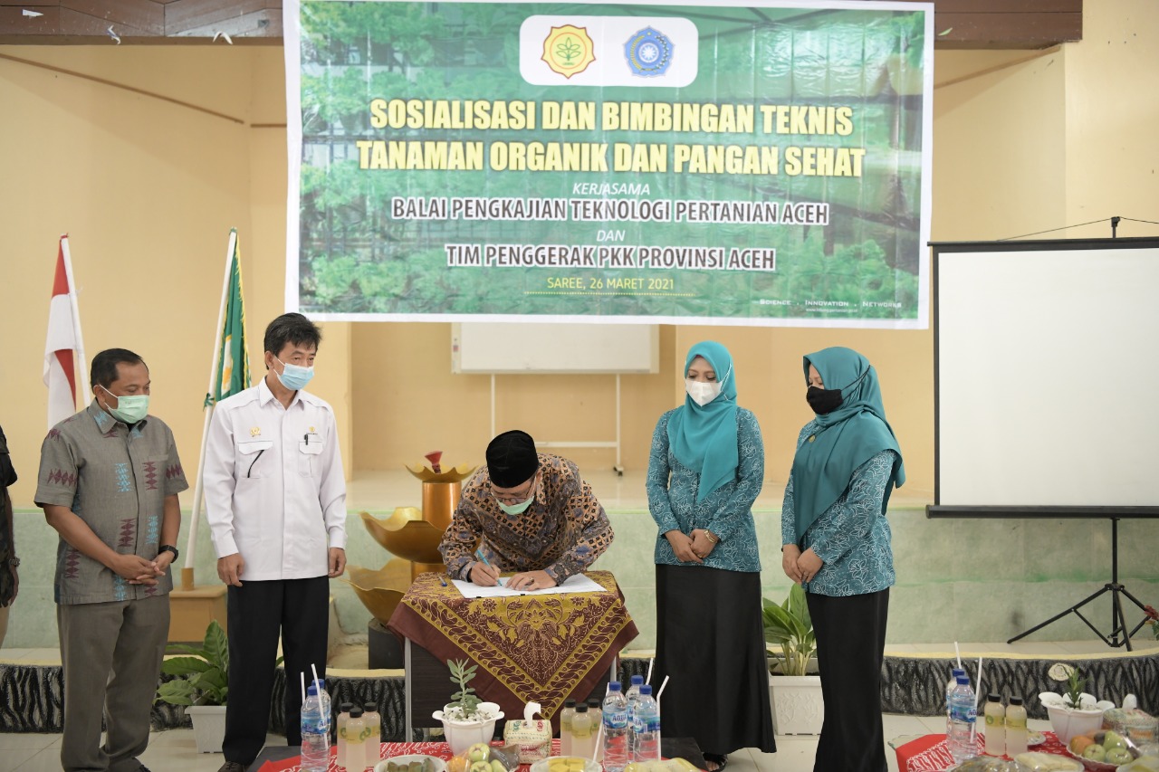 Dukung Pertanian Organik, TP-PKK Aceh dan Maporina Teken MoU