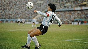 Kematian Diego Maradona Dipertanyakan