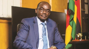 Telibat Skandal Seks, Wakil Presiden Zimbabwe Mengundurkan Diri