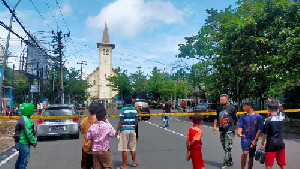 Ledakan di Depan Gereja Katedral Makassar, Polisi: Kita Sedang Selidiki sumber ledakannya