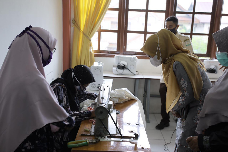 Ketua Dekranasda Aceh Rayakan Tradisi Meugang Bersama Anak Binaan Dinsos