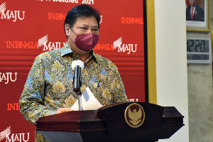 Airlangga: Pemerintah Dorong Pertumbuhan Ekonomi Nasional dengan Bangkitkan UMKM