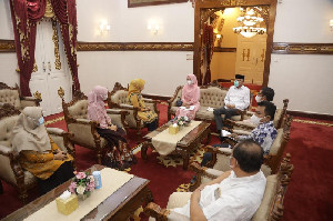 Terima Kunjungan Kemendikbud, Gubernur Aceh Konsen Wujudkan Pemerataan Mutu Pendidikan