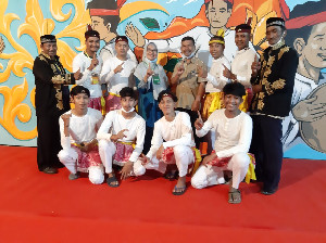 Grup Seudati Rumoeh Indatu Aceh Besar Raih Juara III festival Seudati Disbudpar Aceh