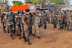 Pemberontak Naxals Tewaskan 22 Tentara India Saat Bentrok
