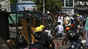 10 Polisi Myanmar Tewas Diserang Milisi Etnis