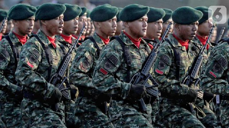 Prajurit AS Terkesan Usai Latihan Bersama Yonif TNI Tengkorak