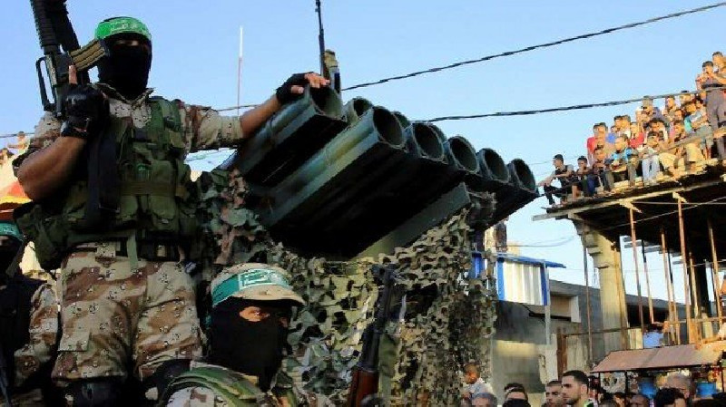 Hamas Gelar Parade Militer