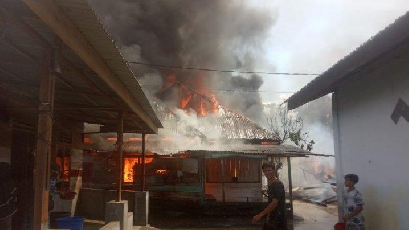 13 Rumah Terbakar di Kuta Cane, Aceh Tenggara