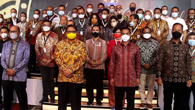 Silaturahmi Kadin Indonesia Sandiaga Uno Hadiri Bersama Anindya Bakrie