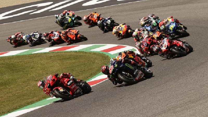 Quartararo Menang MotoGP Italia