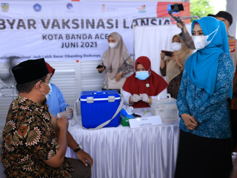Sasar Kelompok Prioritas, Gebyar Vaksinasi Lansia di Aceh Diluncurkan