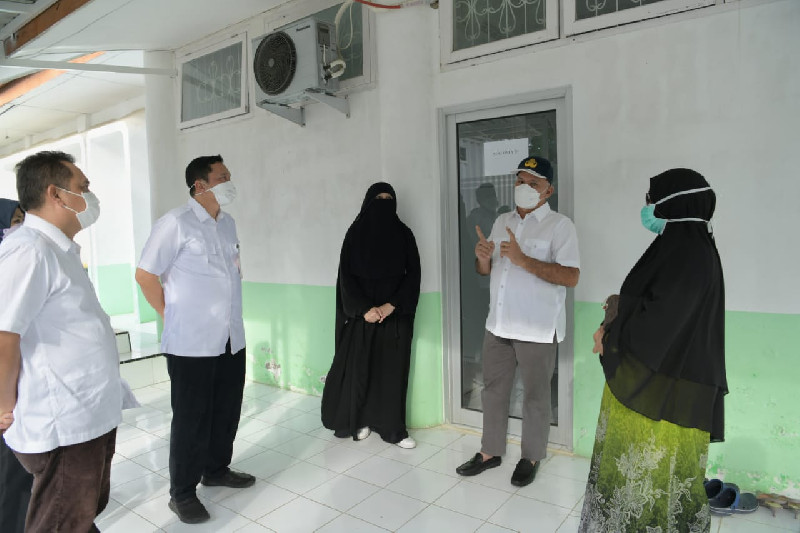 Sekda Aceh Kunjungi Tiga Laboratorium Pastikan Hasil Swab Keluar 1x24 Jam