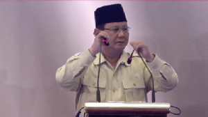 Berantas Mark Up Alutsista, Prabowo: Saya Tak Mau Teken!